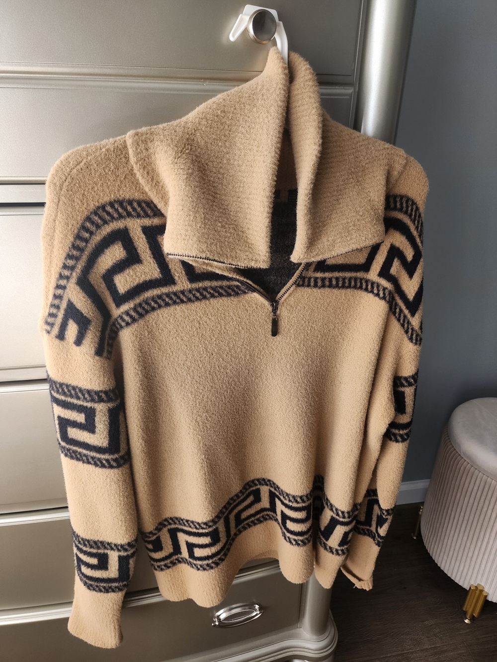 RDI Beige and Navy Zip-Up Women's Sweater